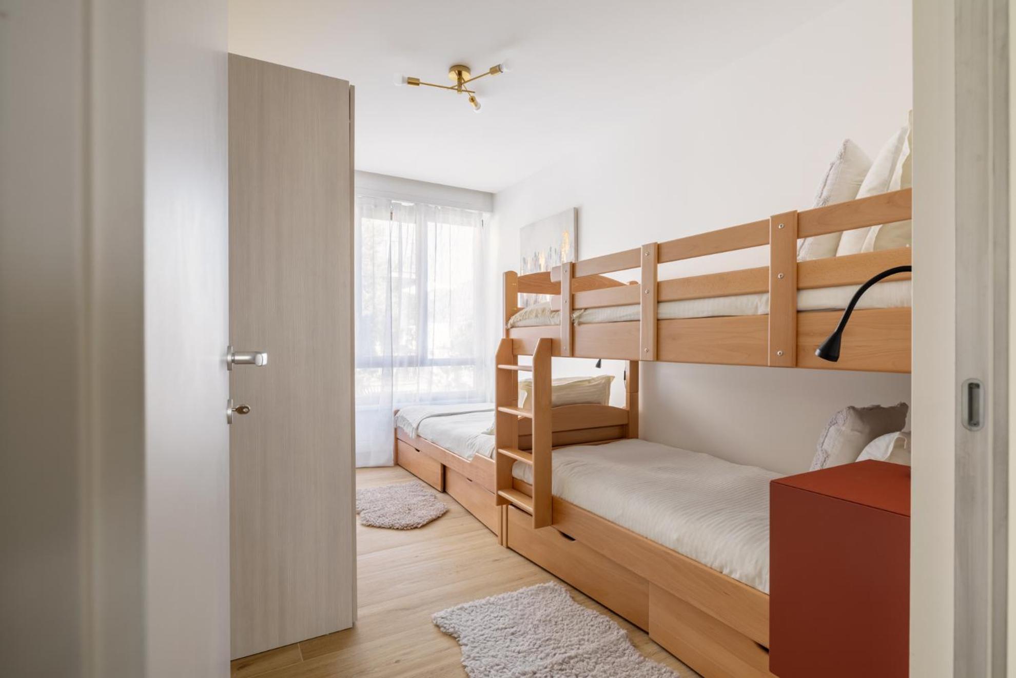 Apartment Family Joy - Location & Garage